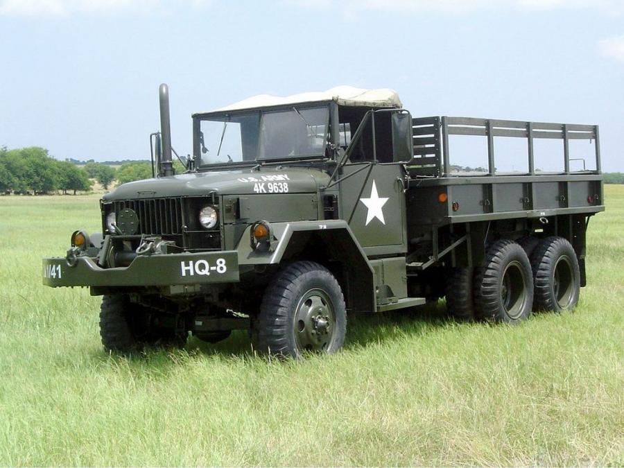  AM General M35A2 6x6 1955 года  (фото 2 из 3)